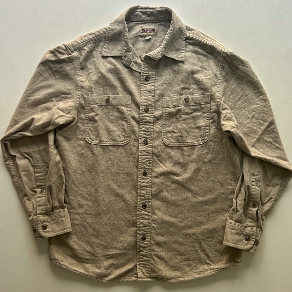 RedHead Beige Solid Button Down Shirt Men’s Medium Long Sleeve